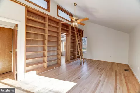 11507 Purple Beech Dr, Reston, VA 20191 photo 27