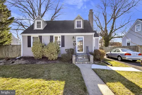 6703 Jefferson Ave, Falls Church, VA 22042