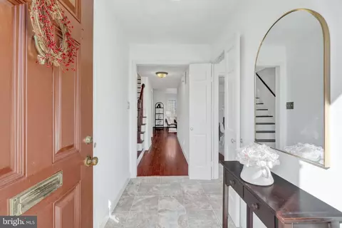 Entry Way - 1126 Pine Hill Rd, Mclean, VA 22101 photo 1 of 2