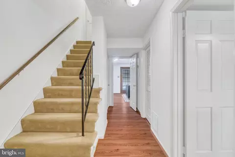 Entry Way - 1126 Pine Hill Rd, Mclean, VA 22101 photo 2 of 2