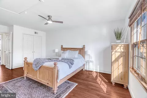 Bedroom - 1126 Pine Hill Rd, Mclean, VA 22101 photo 2 of 7