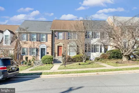 Exterior - 1126 Pine Hill Rd, Mclean, VA 22101 photo 6 of 8
