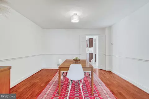 Dining - 1126 Pine Hill Rd, Mclean, VA 22101 photo 2 of 2