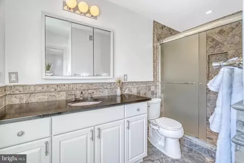 Bath - 1126 Pine Hill Rd, Mclean, VA 22101 photo 1 of 5