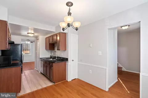 Kitchen - 9814 Lakepointe Dr, Burke, VA 22015 photo 1 of 4