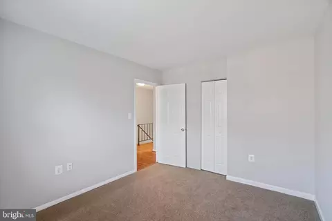 Bedroom - 9814 Lakepointe Dr, Burke, VA 22015 photo 2 of 3
