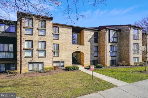 2056 Royal Fern Ct #22B, Reston, VA 20191