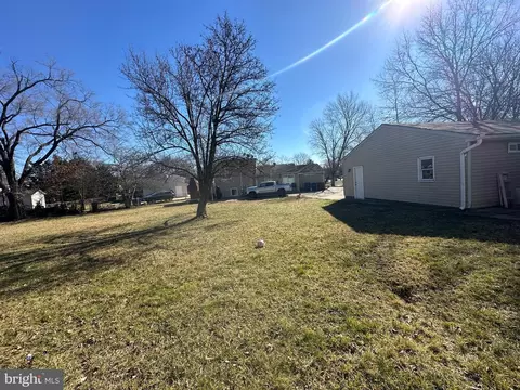 709 Morningside Ct, Herndon, VA 20170 photo 10