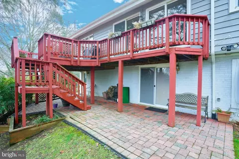 Exterior - 1813 Panarama Ct, Mclean, VA 22101 photo 6 of 9