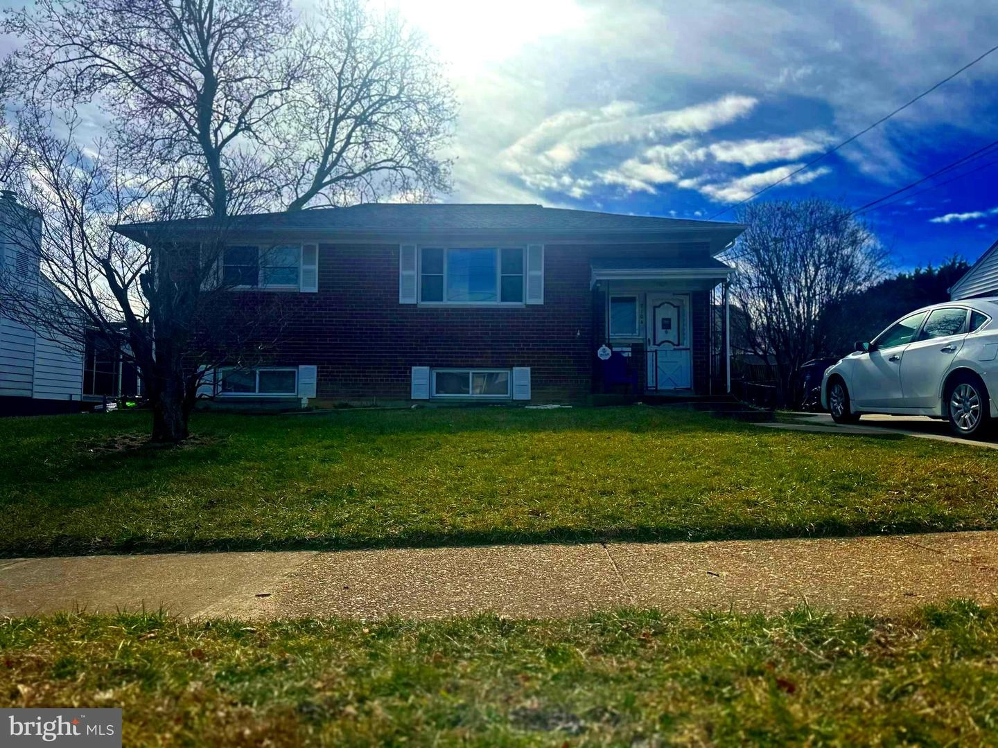 7104 Kerr Dr, Springfield, VA 22150 photo 1