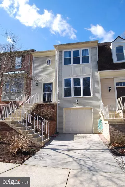 7216 Olde Lantern Way, Springfield, VA 22152
