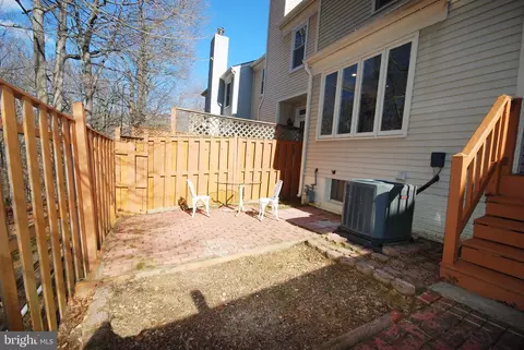 Exterior - 7216 Olde Lantern Way, Springfield, VA 22152 photo 2 of 3