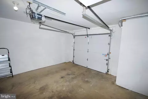 Exterior - 7216 Olde Lantern Way, Springfield, VA 22152 photo 3 of 3