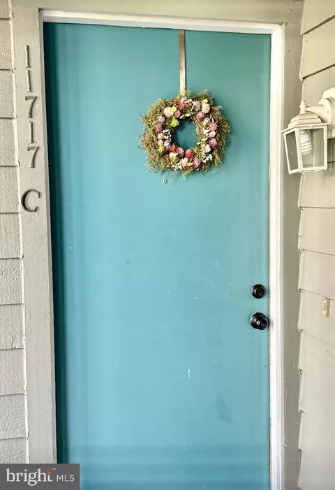 Entry Way - 11717 C Summerchase Cir #1717-C, Reston, VA 20194 photo 2 of 2