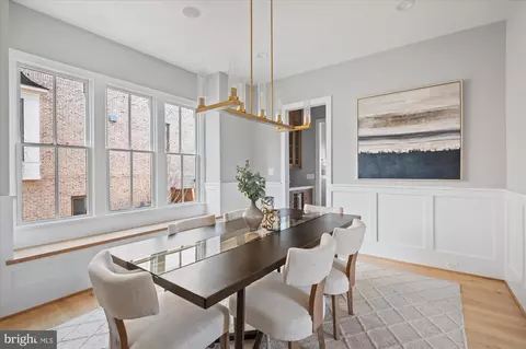 Dining - 1811 Franklin Ave, Mclean, VA 22101 photo 2 of 5