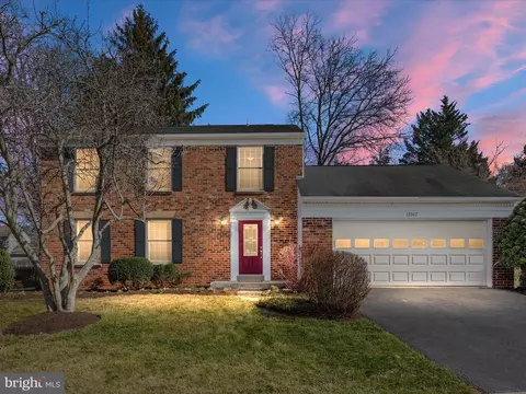 13167 Autumn Hill Ln, Herndon, VA 20171