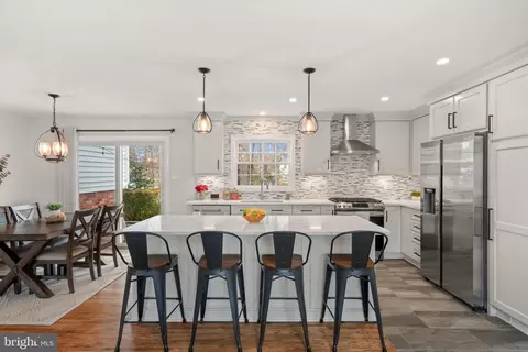 Kitchen - 6520 Greenview Ln, Springfield, VA 22152 photo 2 of 5
