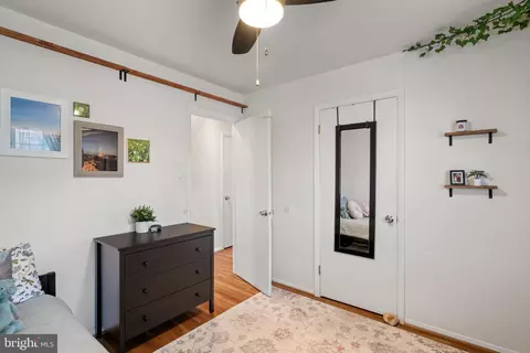 Bedroom - 6520 Greenview Ln, Springfield, VA 22152 photo 5 of 10