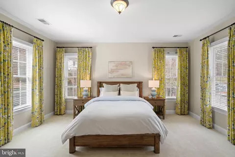 Bedroom - 1916 Valley Wood Rd, Mclean, VA 22101 photo 4 of 12