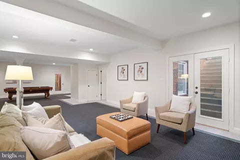 Living - 1916 Valley Wood Rd, Mclean, VA 22101 photo 11 of 12