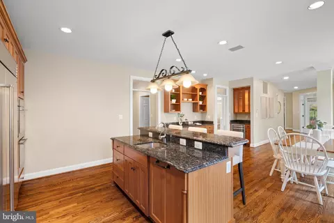 Kitchen - 1916 Valley Wood Rd, Mclean, VA 22101 photo 6 of 8