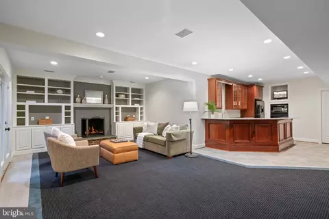 Living - 1916 Valley Wood Rd, Mclean, VA 22101 photo 10 of 12