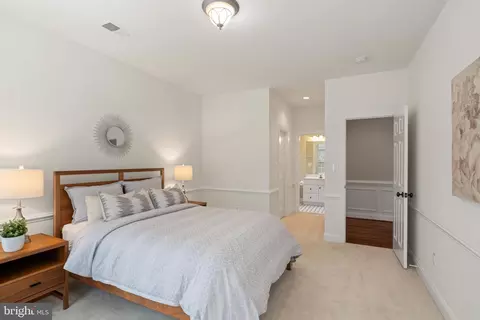 Bedroom - 1916 Valley Wood Rd, Mclean, VA 22101 photo 2 of 12