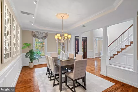 Dining - 1916 Valley Wood Rd, Mclean, VA 22101 photo 3 of 5