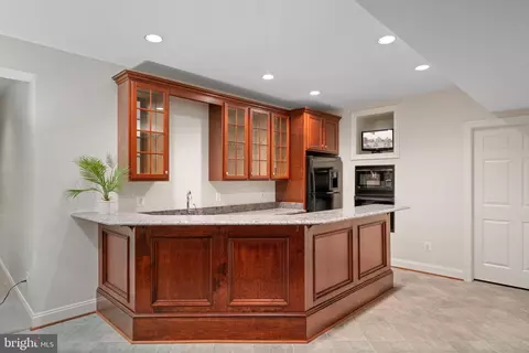 Kitchen - 1916 Valley Wood Rd, Mclean, VA 22101 photo 8 of 8