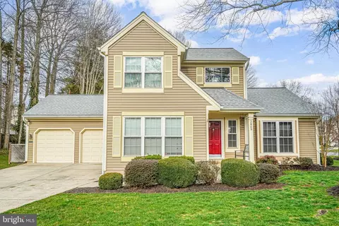 2869 Running Pump Ln, Herndon, VA 20171