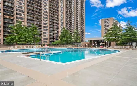 3705 S George Mason Dr #1814S, Falls Church, VA 22041