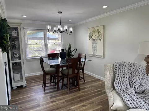 Dining - 8914 Spur Rd, Springfield, VA 22153 photo 1 of 1