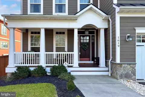 Exterior - 1619 Kirby Rd, Mclean, VA 22101 photo 3 of 14