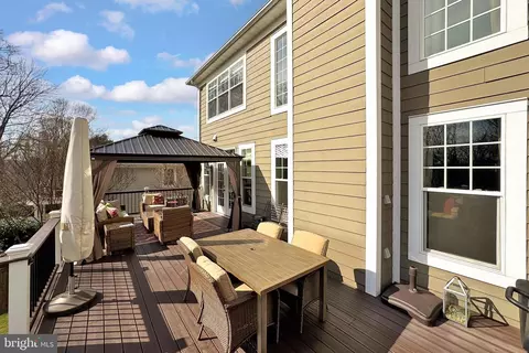 Exterior - 1619 Kirby Rd, Mclean, VA 22101 photo 10 of 14