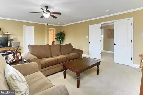 Living - 1619 Kirby Rd, Mclean, VA 22101 photo 8 of 9