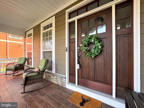 Exterior - 1619 Kirby Rd, Mclean, VA 22101 photo 4 of 14