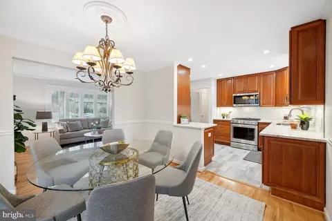 Dining - 8451 Thames St, Springfield, VA 22151 photo 3 of 3