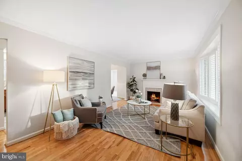 Living - 8451 Thames St, Springfield, VA 22151 photo 1 of 5