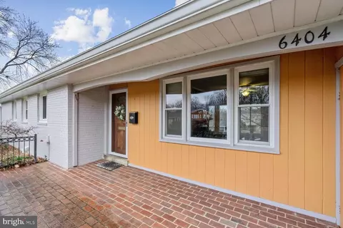 Exterior - 6404 Bardu Ct, Springfield, VA 22152 photo 4 of 6
