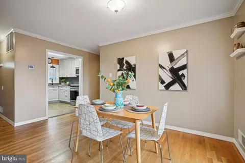 Dining - 6404 Bardu Ct, Springfield, VA 22152 photo 3 of 4
