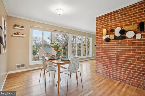 Dining - 6404 Bardu Ct, Springfield, VA 22152 photo 2 of 4