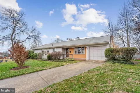 Exterior - 6404 Bardu Ct, Springfield, VA 22152 photo 1 of 6