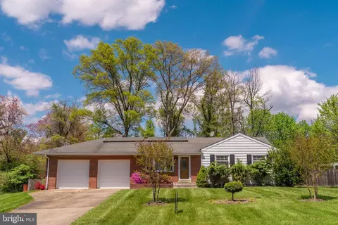 7224 Wilburdale Dr, Annandale, VA 22003