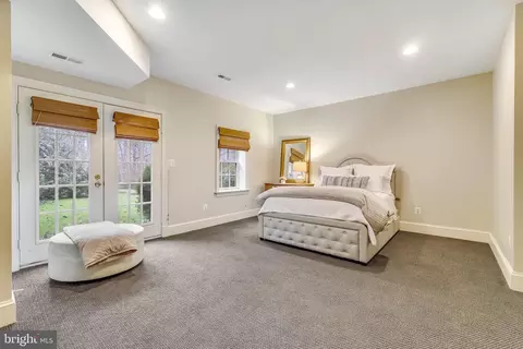 Bedroom - 347 Springvale Rd, Great Falls, VA 22066 photo 6 of 6