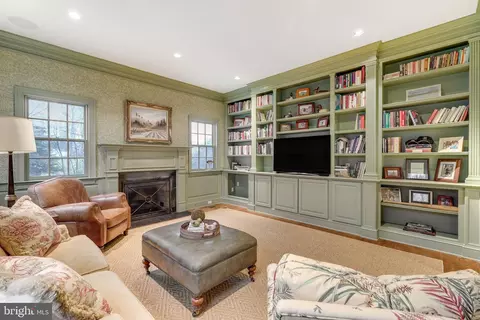 Living - 347 Springvale Rd, Great Falls, VA 22066 photo 5 of 11