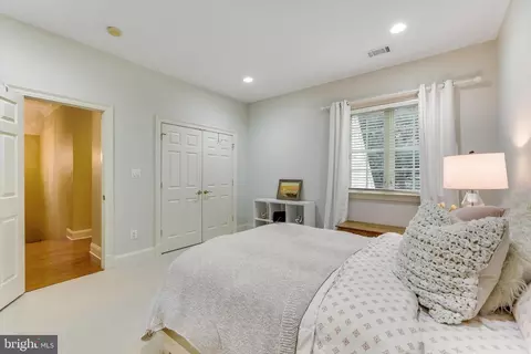 Bedroom - 347 Springvale Rd, Great Falls, VA 22066 photo 4 of 6