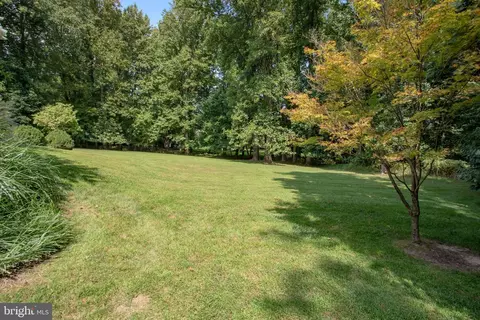 Exterior - 347 Springvale Rd, Great Falls, VA 22066 photo 19 of 20