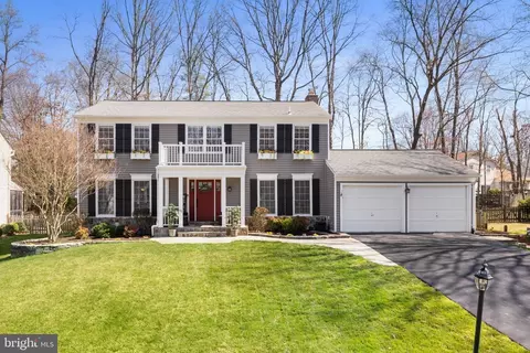 7611 Cervantes Ct, Springfield, VA 22153