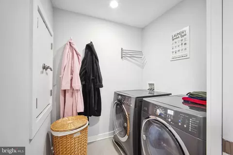 Other - 8405 Oakford Dr, Springfield, VA 22152 photo 1 of 3