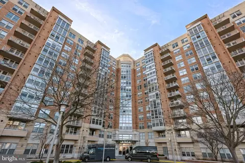 11800 Sunset Hills Rd #126, Reston, VA 20190